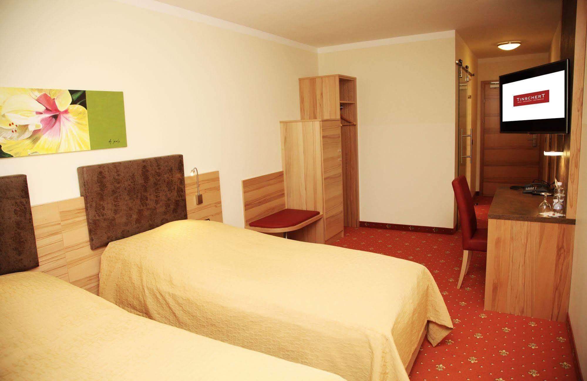 Tinschert Hotel-Restaurant-Partyservice Schwertberg Εξωτερικό φωτογραφία